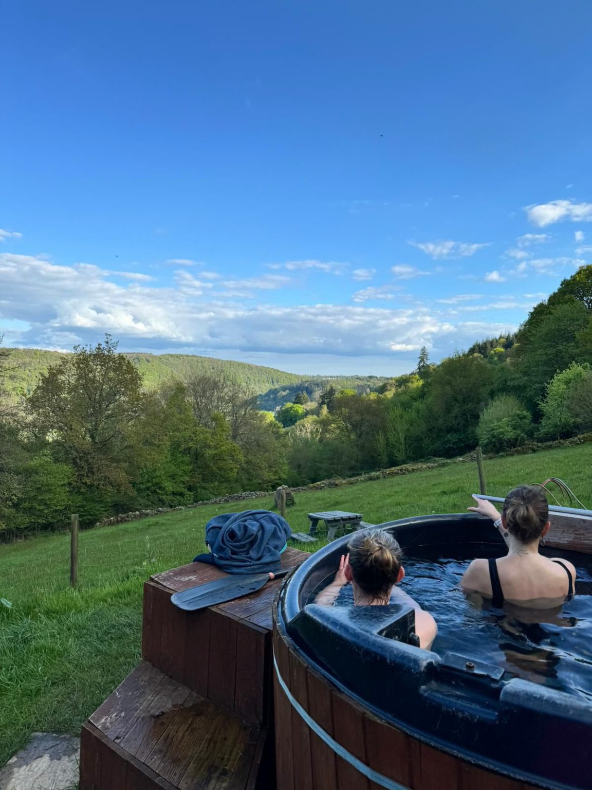 Forest Retreats | Wellness & Wellbeing in Nature